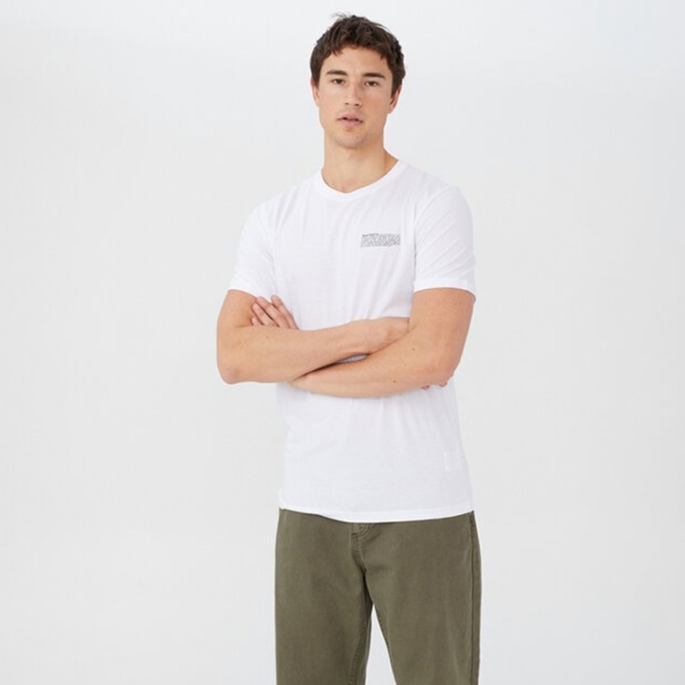 NEW Cotton On Tbar Text T-Shirt